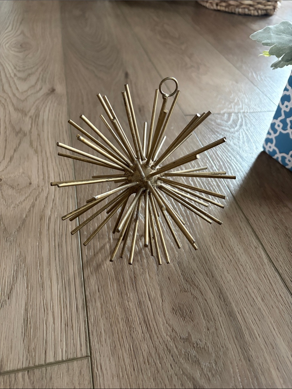 Gold Starburst Decorative Ornament